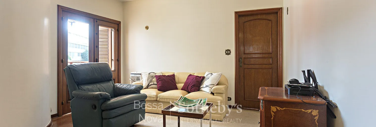Sala íntima - Imagem 15
