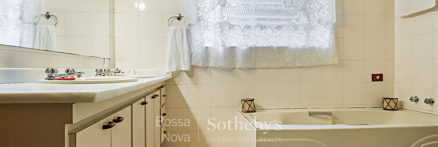 Banheiro da suíte máster - Imagem 21