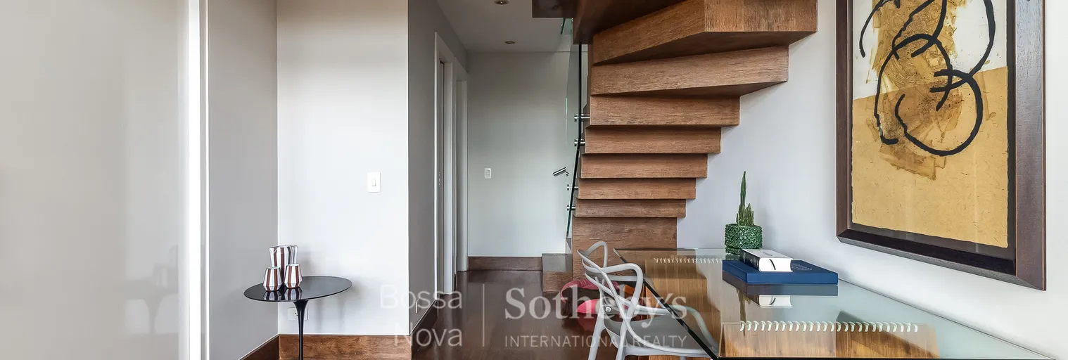 Hall - Imagem 2