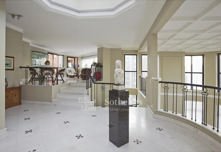 Hall - Imagem 4