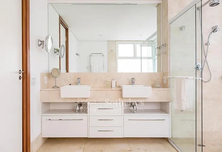 Banheiro da suíte - Imagem 17