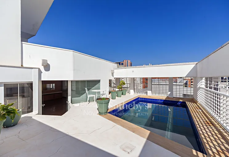 Piscina - Imagem 1