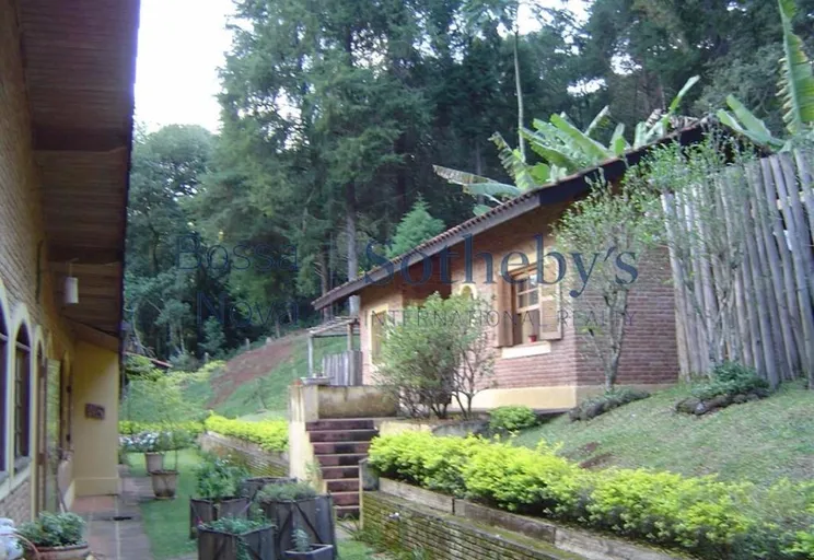 Fachada da casa - Imagem 8