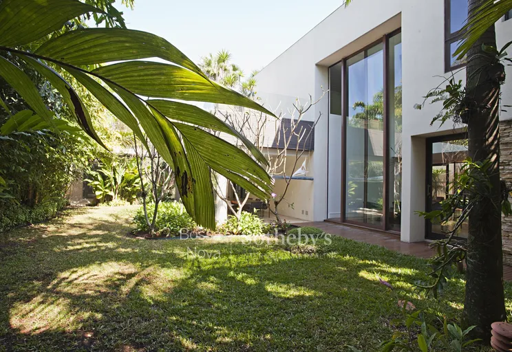 Fachada da casa - Imagem 14
