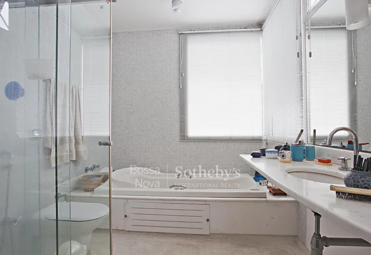 Banheiro da suíte 2 - Imagem 14