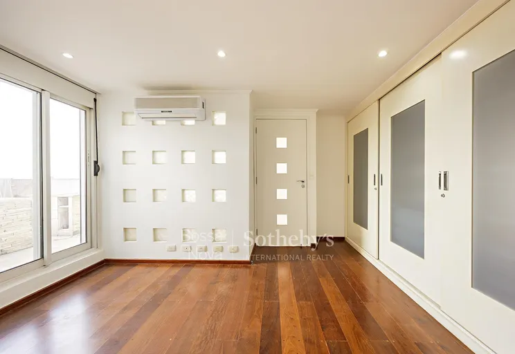 Sala íntima - Imagem 21