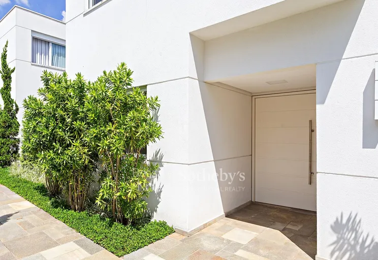 Fachada da casa - Imagem 27