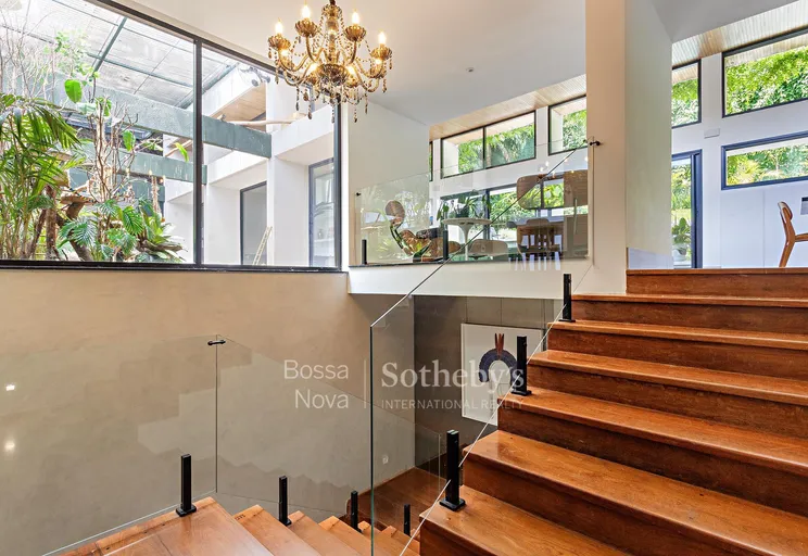 Hall - Imagem 3