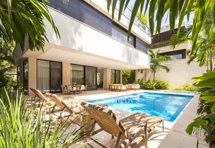 Piscina - Imagem 1