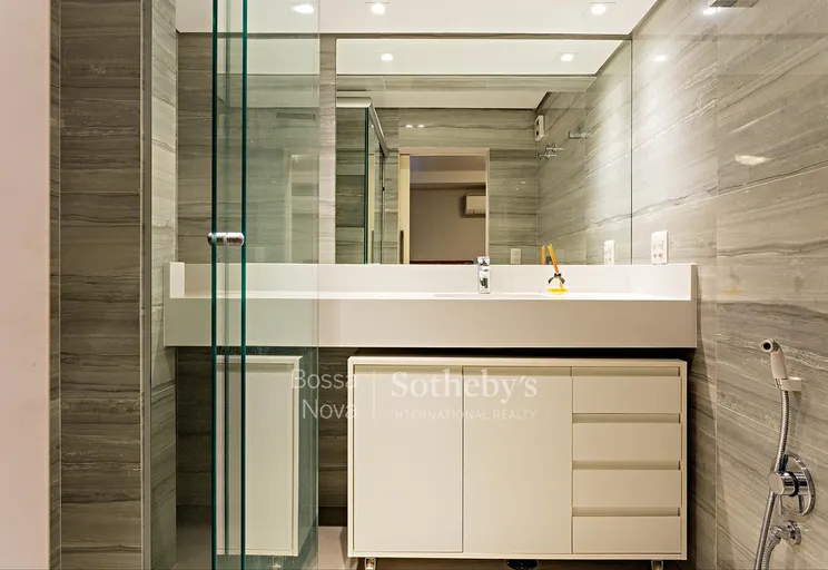 Banheiro da suíte 2 - Imagem 12