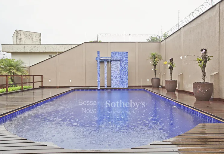 Piscina - Imagem 12