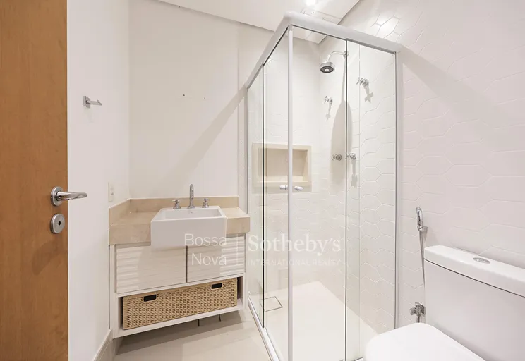 Banheiro da suíte 3 - Imagem 38