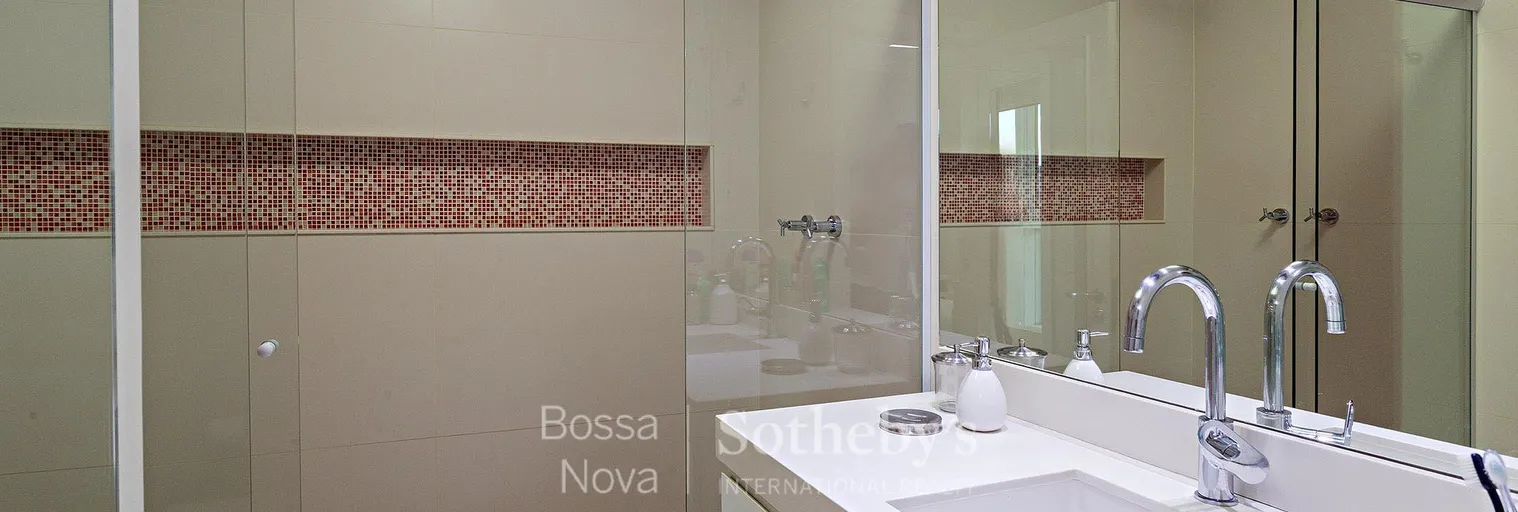 Banheiro da suíte 1 - Imagem 14
