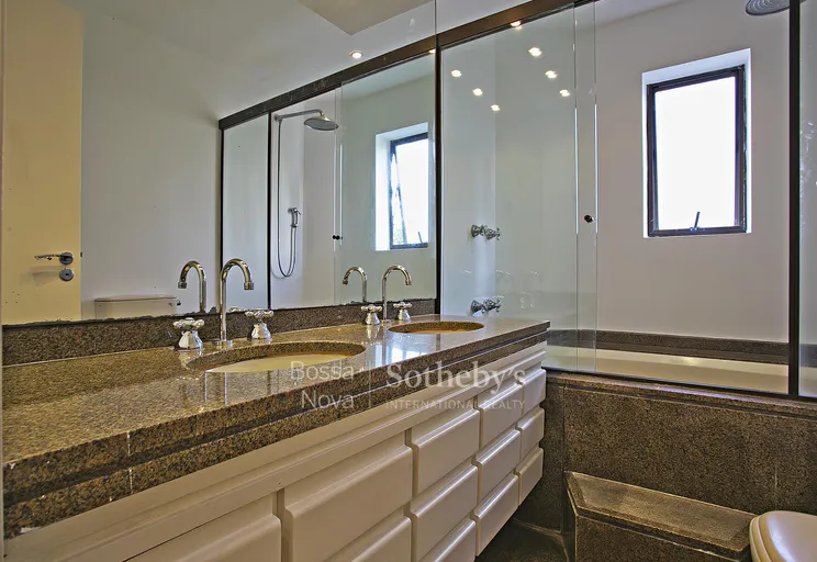 Banheiro da suíte - Imagem 13