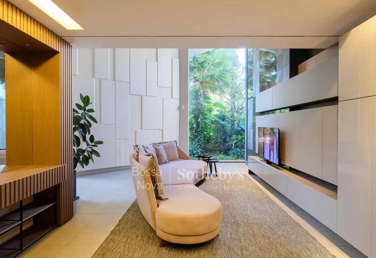 Hall - Imagem 1