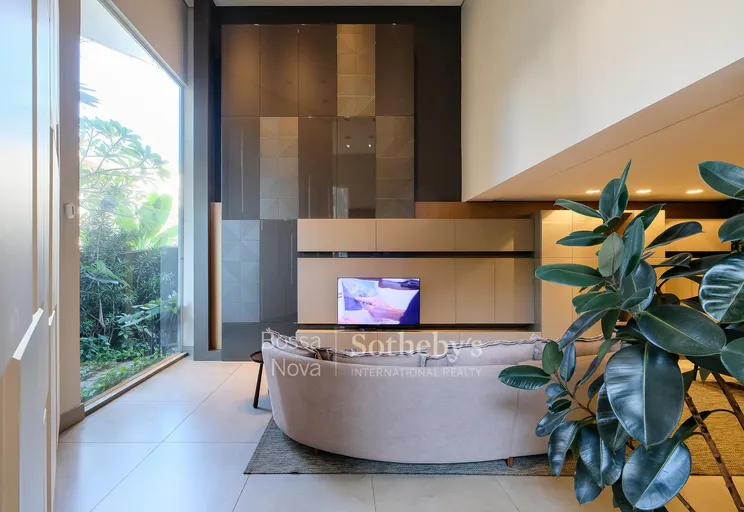 Hall - Imagem 2