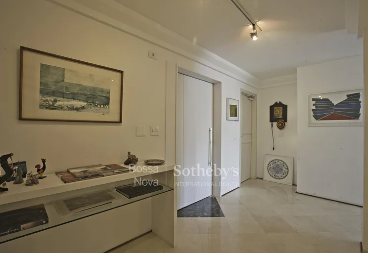 Hall - Imagem 12