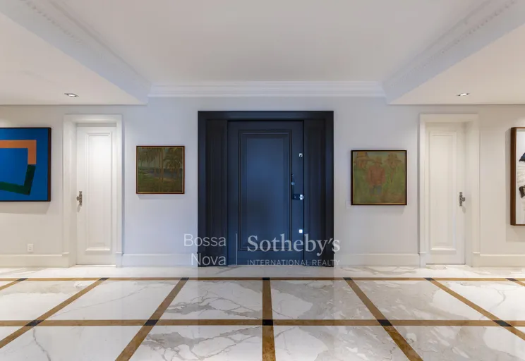 Hall - Imagem 2