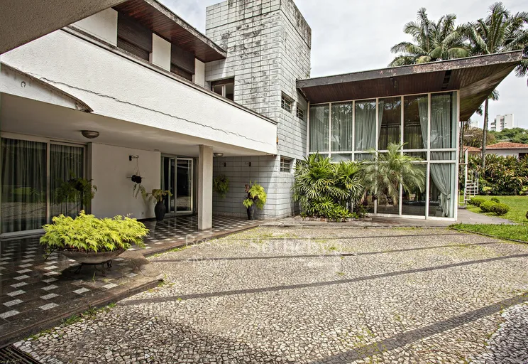 Fachada da casa - Imagem 12