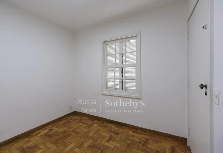 Dependência de Empregada - Imagem 26