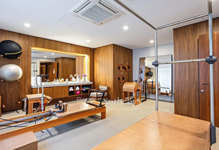 Academia de Ginástica - Imagem 43