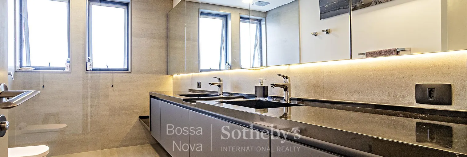 Banheiro da suíte máster - Imagem 17