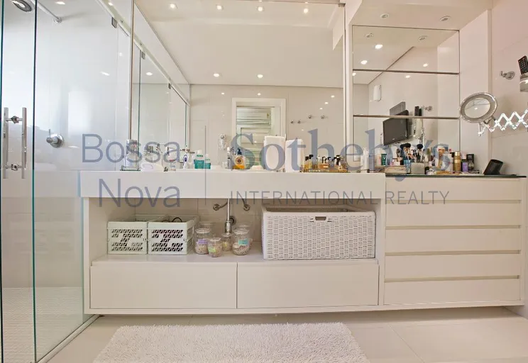 Banheiro da suíte 1 - Imagem 17