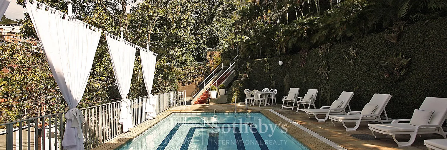 Piscina - Imagem 1