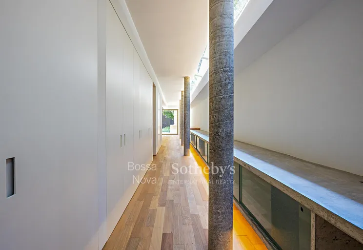 Hall - Imagem 18