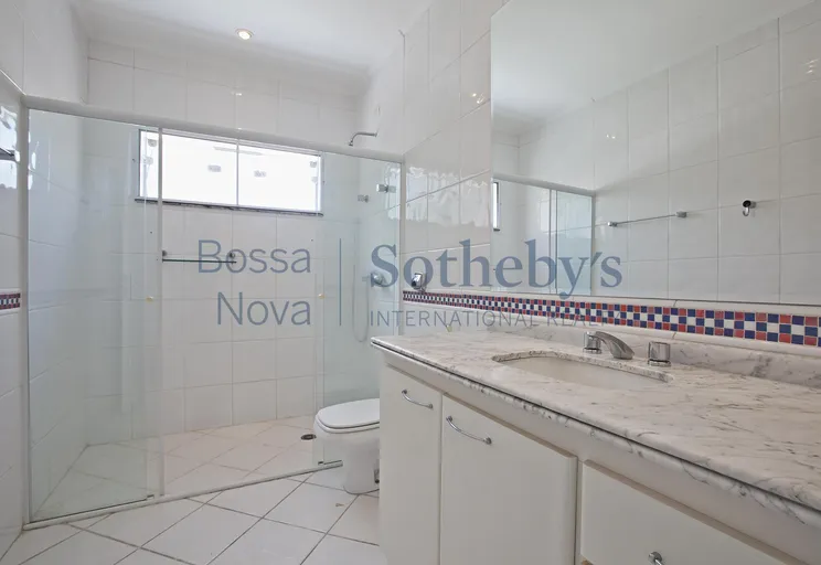 Banheiro da suíte 1 - Imagem 16