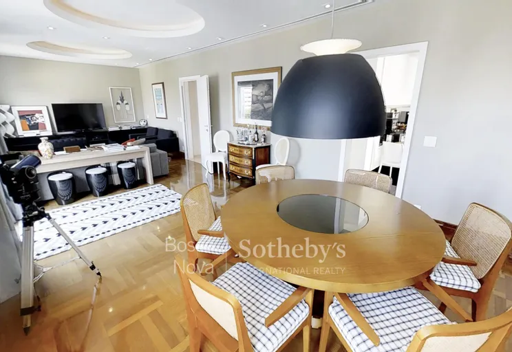 Sala íntima - Imagem 8