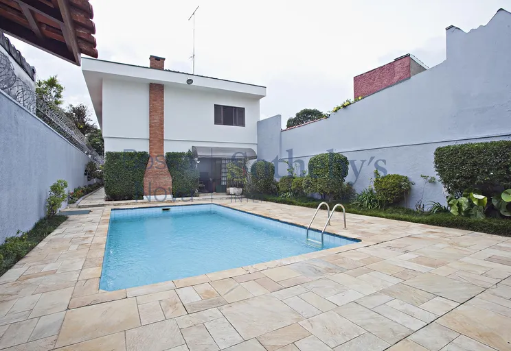 Piscina - Imagem 1