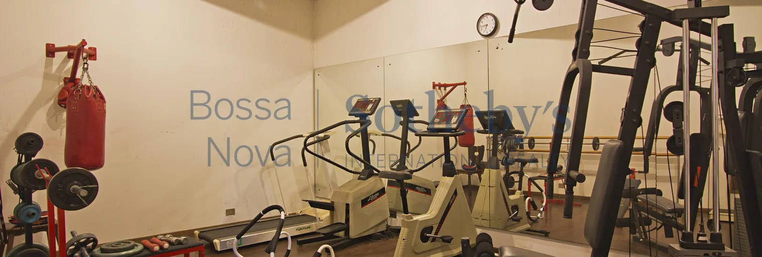 Academia de Ginástica - Imagem 30