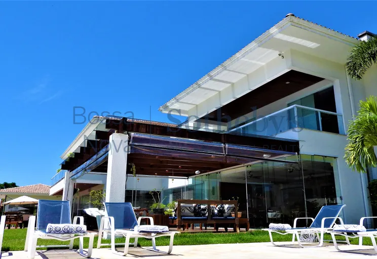 Fachada da casa - Imagem 1