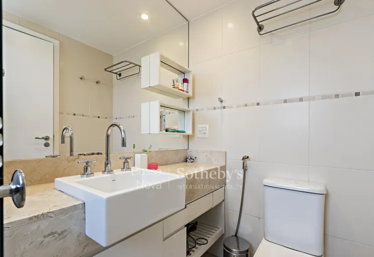 Banheiro da suíte - Imagem 17