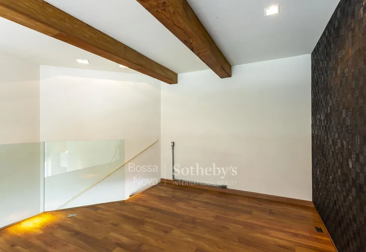 Mezanino - Imagem 16