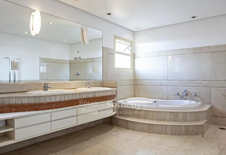 Banheiro da suíte máster - Imagem 18