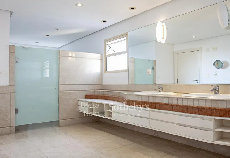 Banheiro da suíte máster - Imagem 19