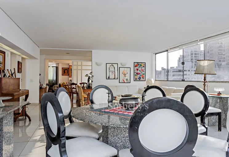 Sala de estar - Imagem 17