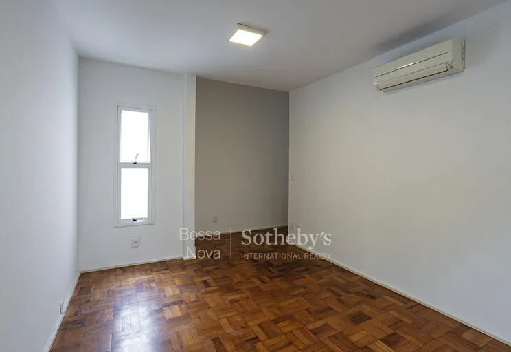 Sala íntima - Imagem 37