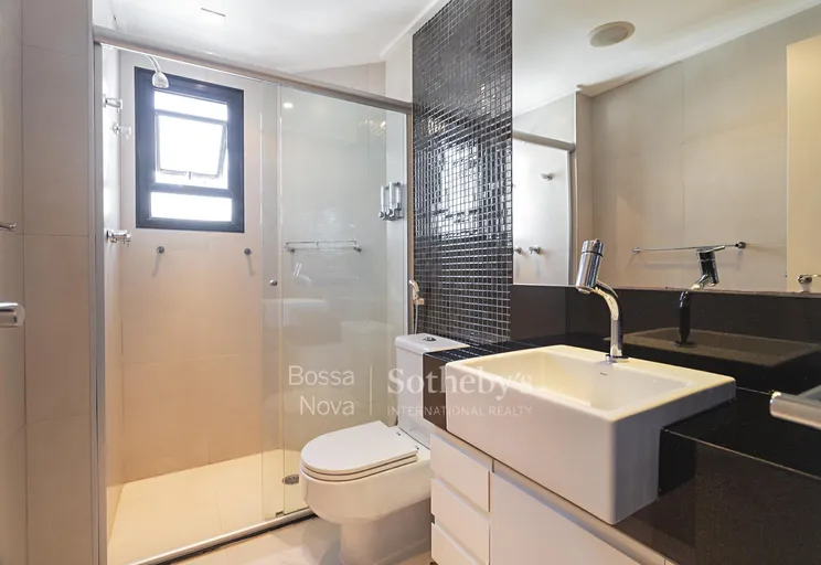 Banheiro da suíte máster - Imagem 24