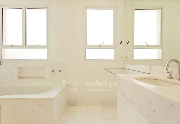 Banheiro da suíte máster - Imagem 29