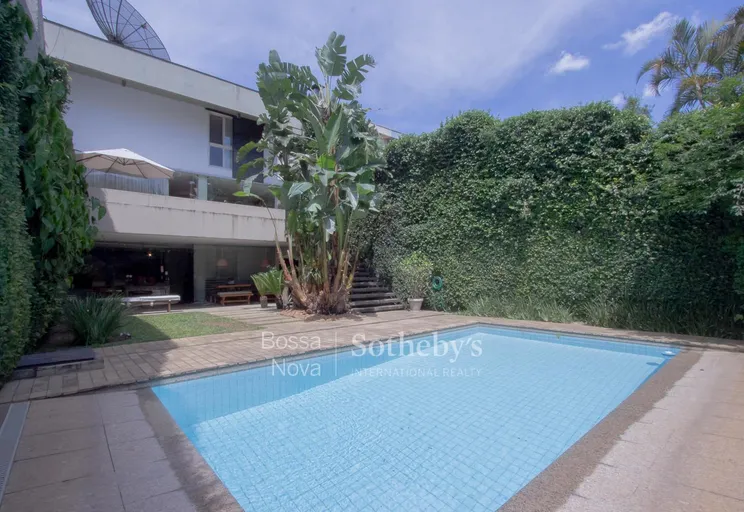 Piscina - Imagem 1
