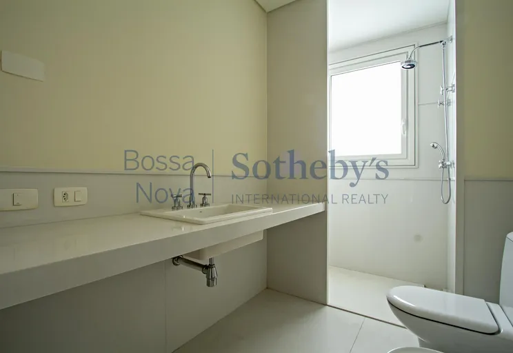 Banheiro da suíte máster - Imagem 19