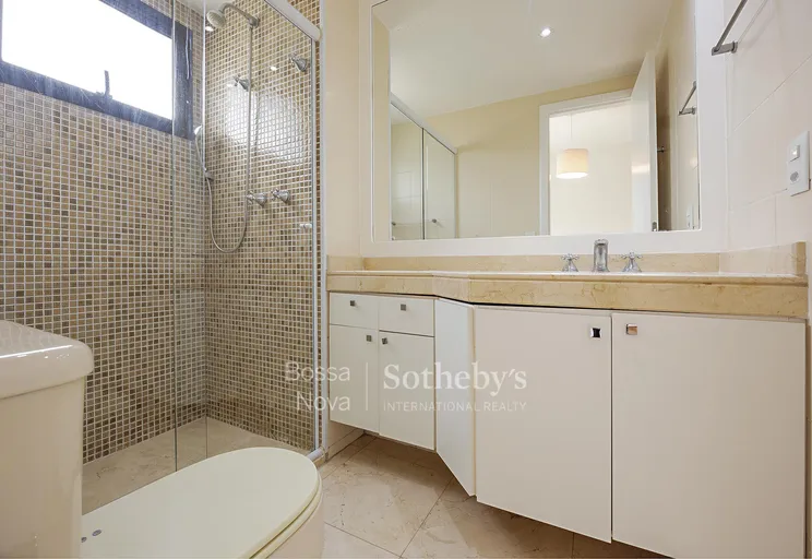 Banheiro da suíte 1 - Imagem 18