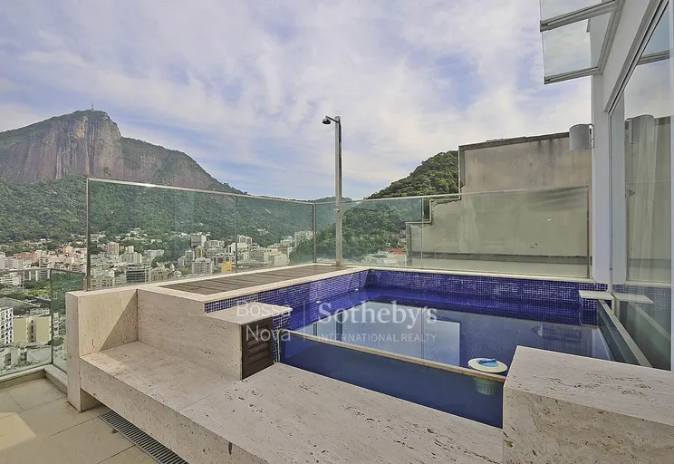 Piscina - Imagem 1