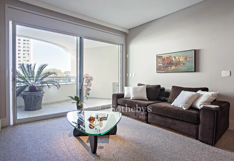 Sala íntima - Imagem 12