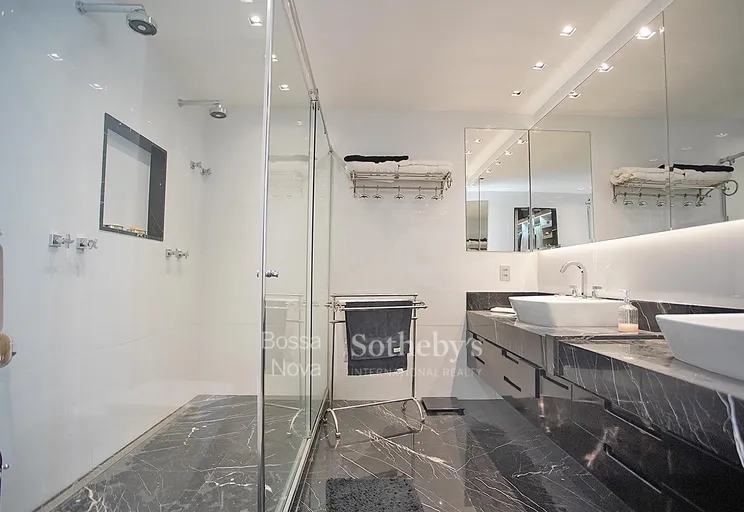 Banheiro da suíte máster - Imagem 46