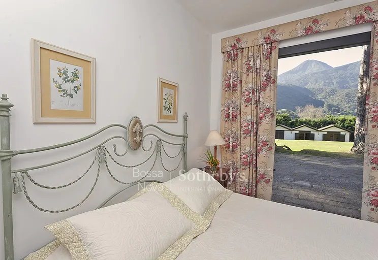 Quarto - Imagem 44