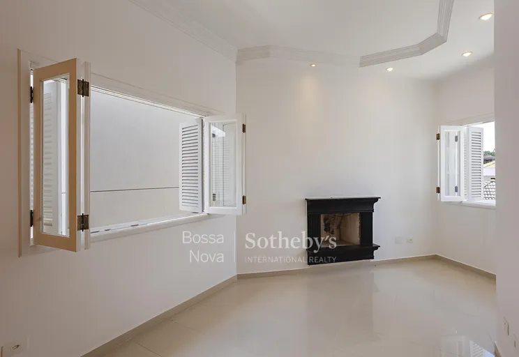 Sala íntima - Imagem 8